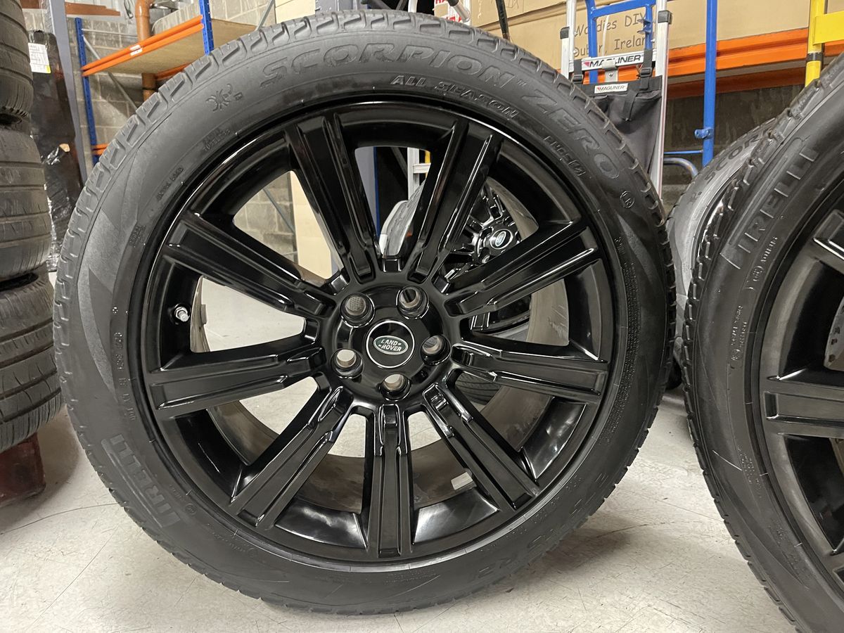 Range Rover Sport Vogue Discovery L405 R21 Originale Pirelli2024 2