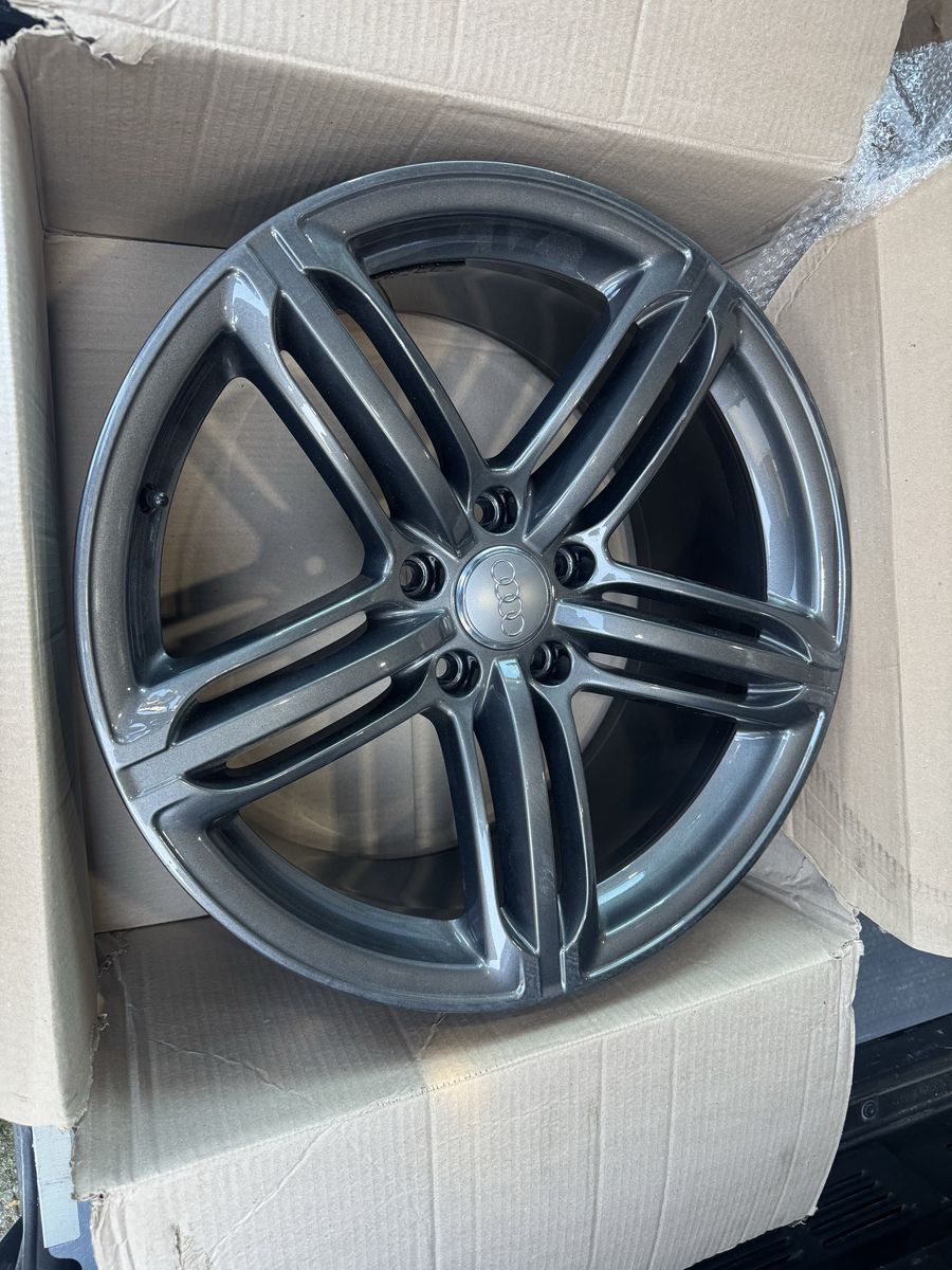 Originale Audi Q7 R21 OEM 5x130 Modelul(2005-2016) Fara anvelope