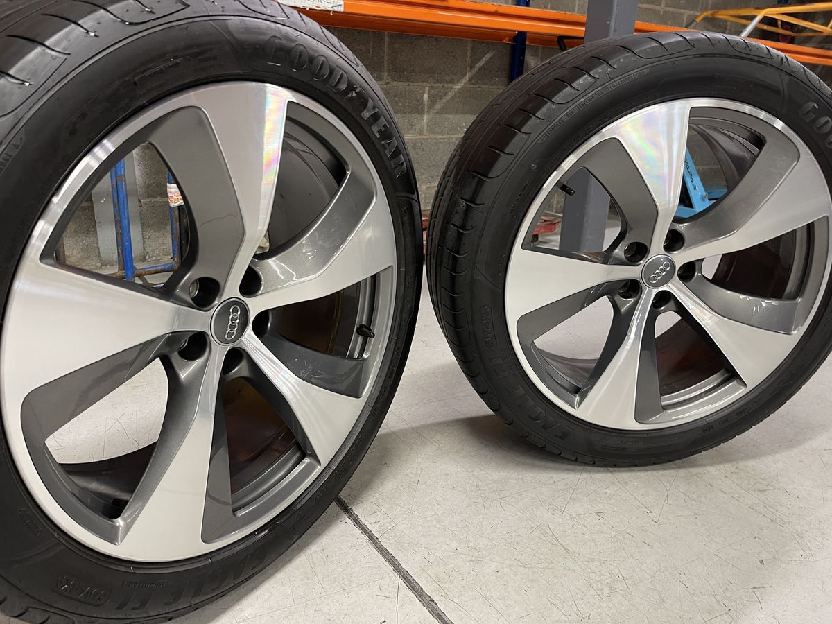 Originale Audi Q7 Q8 SQ7 SQ8 R21 Goodyear 2021 70% 2