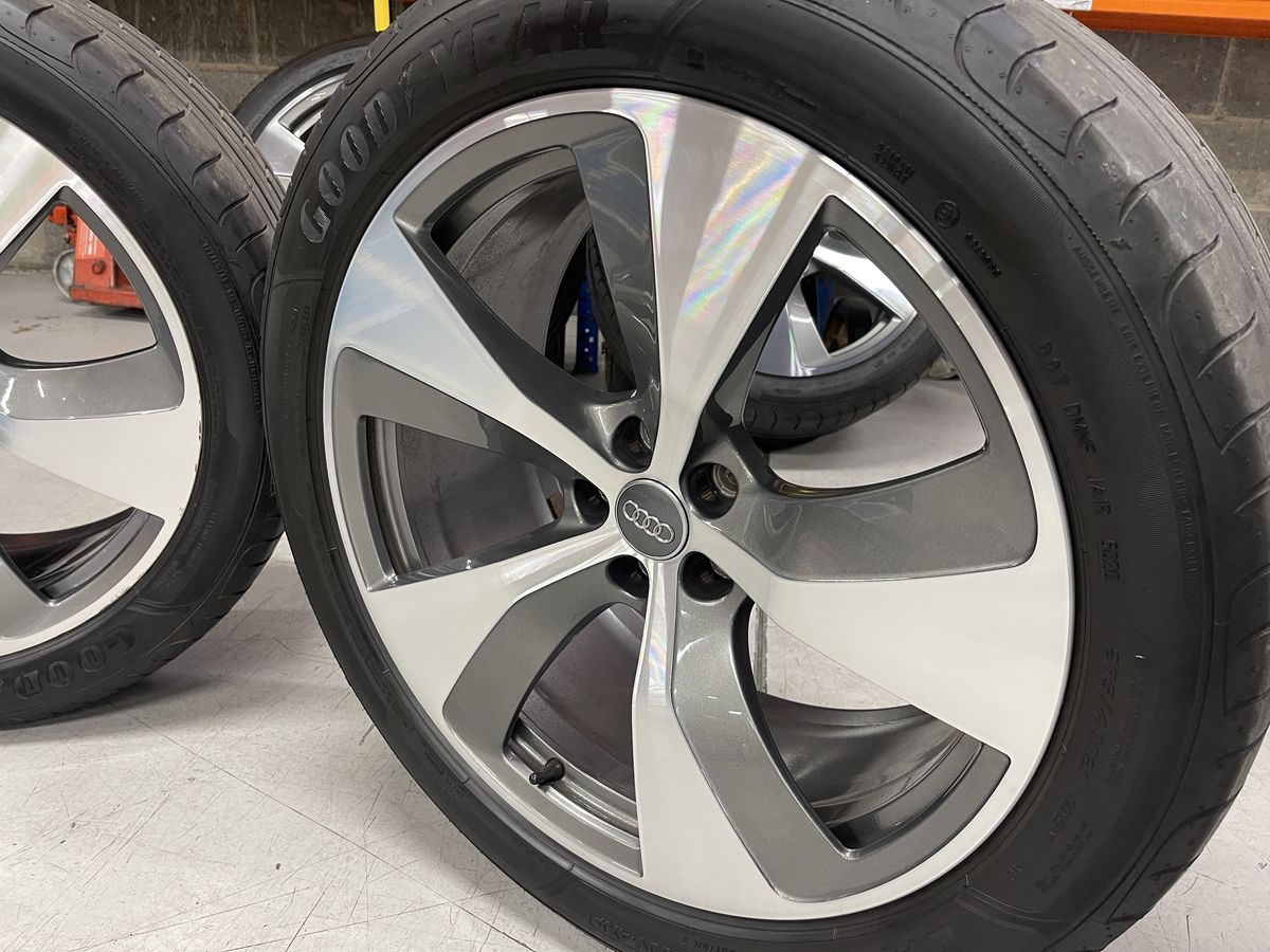 Originale Audi Q7 Q8 SQ7 SQ8 R21 Goodyear 2021 70% 3