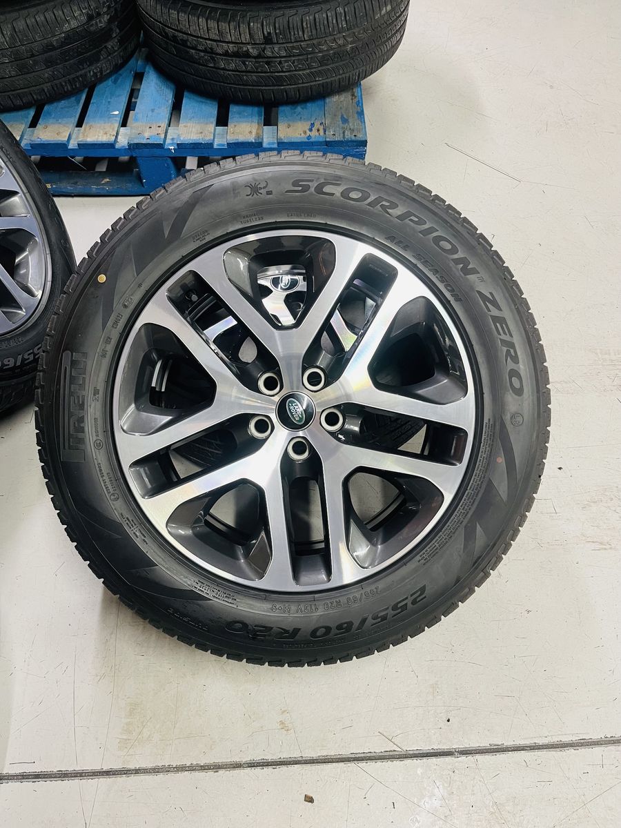 Land Rover Defender R20 L663 Originale Pirelli dot45/2023 Noua