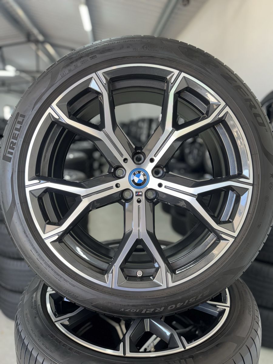 Bmw X5 X6 G05 G06 R21 Originale 741M Pirelli 80%*RFT 2023 3