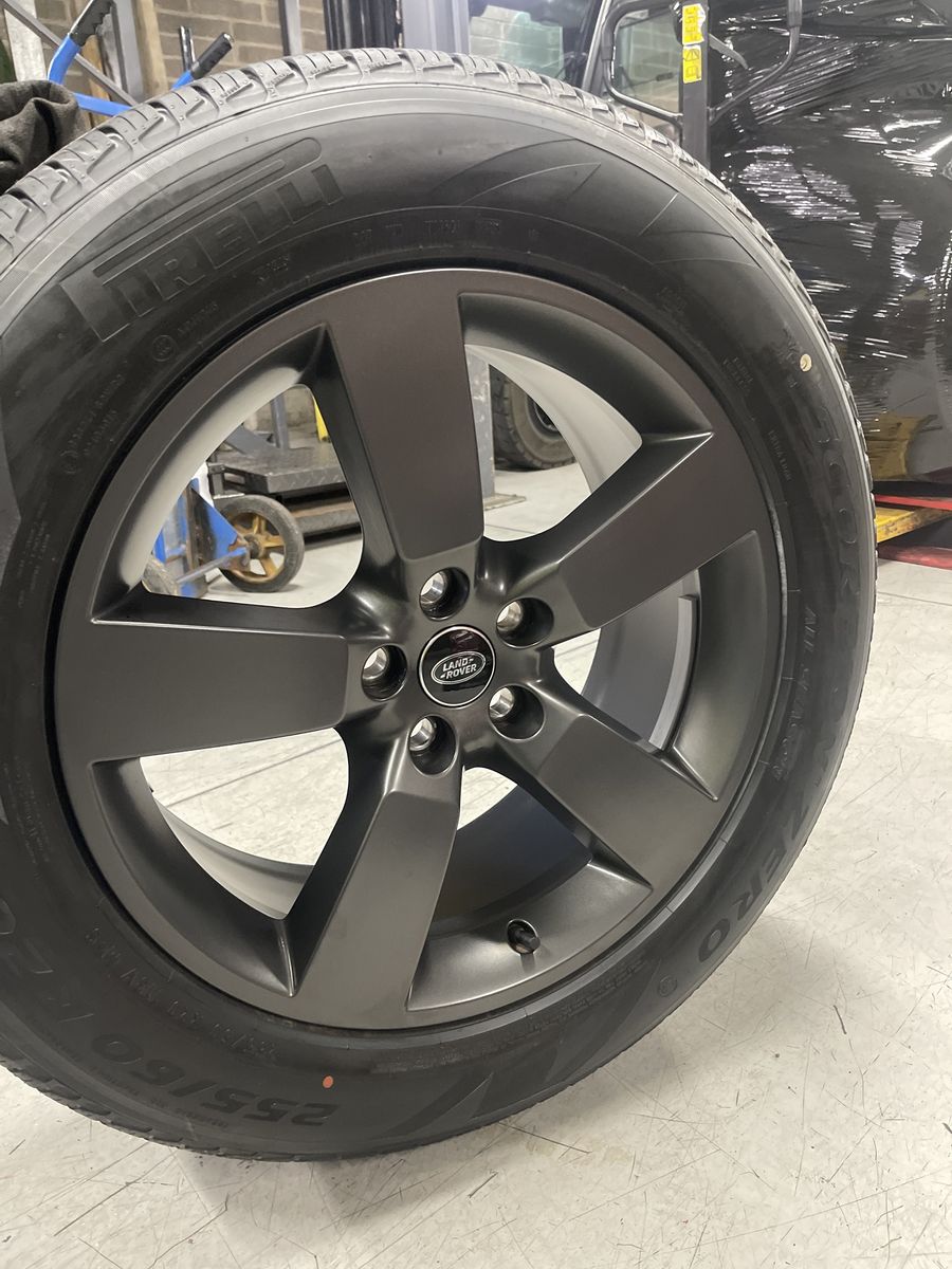 Range Land Rover Defender R20 5098 Style L663 3