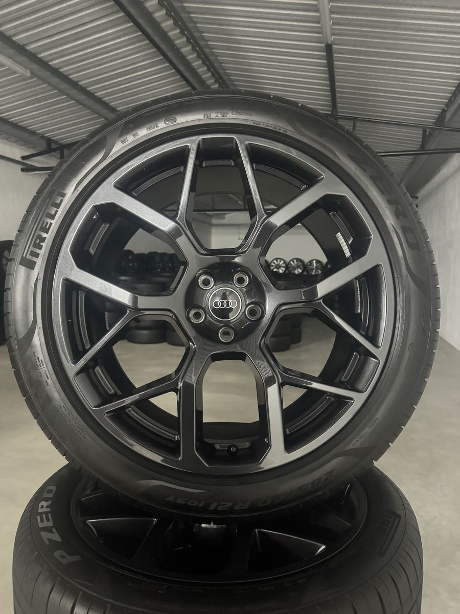 Audi Q7 SQ7 R21 Originale 4M Audi Sport Pirelli 34/2024 Vara 99% 2