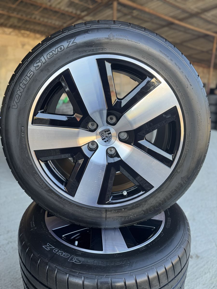 Porsche Cayenne Coupe S R20 Originale 2024 Hankook vara 2024 95% 5