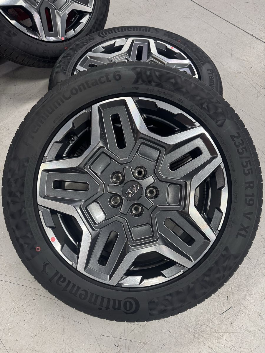 Hyundai Santa Fe R19 Originale Continental de vara 99% 45/2023 3