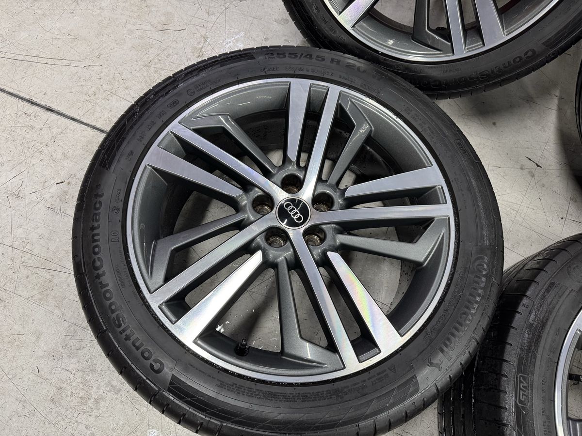Audi Q5 R20 Originale FY Anvelope de vara 80% 4