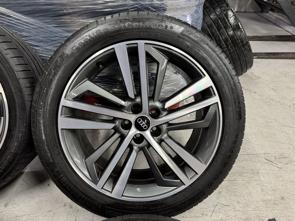 Audi Q5 R20 Originale FY Anvelope de vara 80% 5