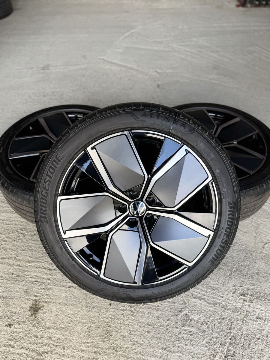 VW Touareg R21 Originale Brigestone 35/2023 Vara 90% 2