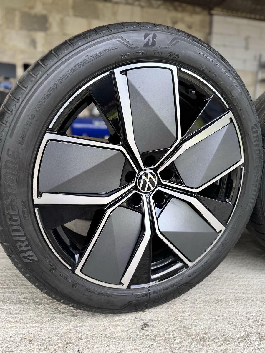 VW Touareg R21 Originale Brigestone 35/2023 Vara 90% 4