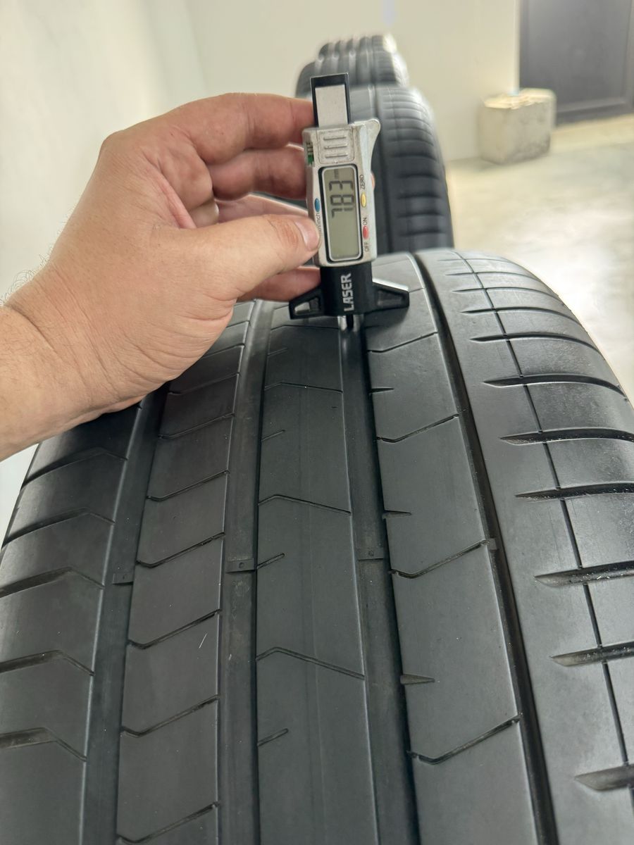 Bmw X5 X6 R21 G05 G06 M741 Originale Pirelli vara 38/2023 90% 5