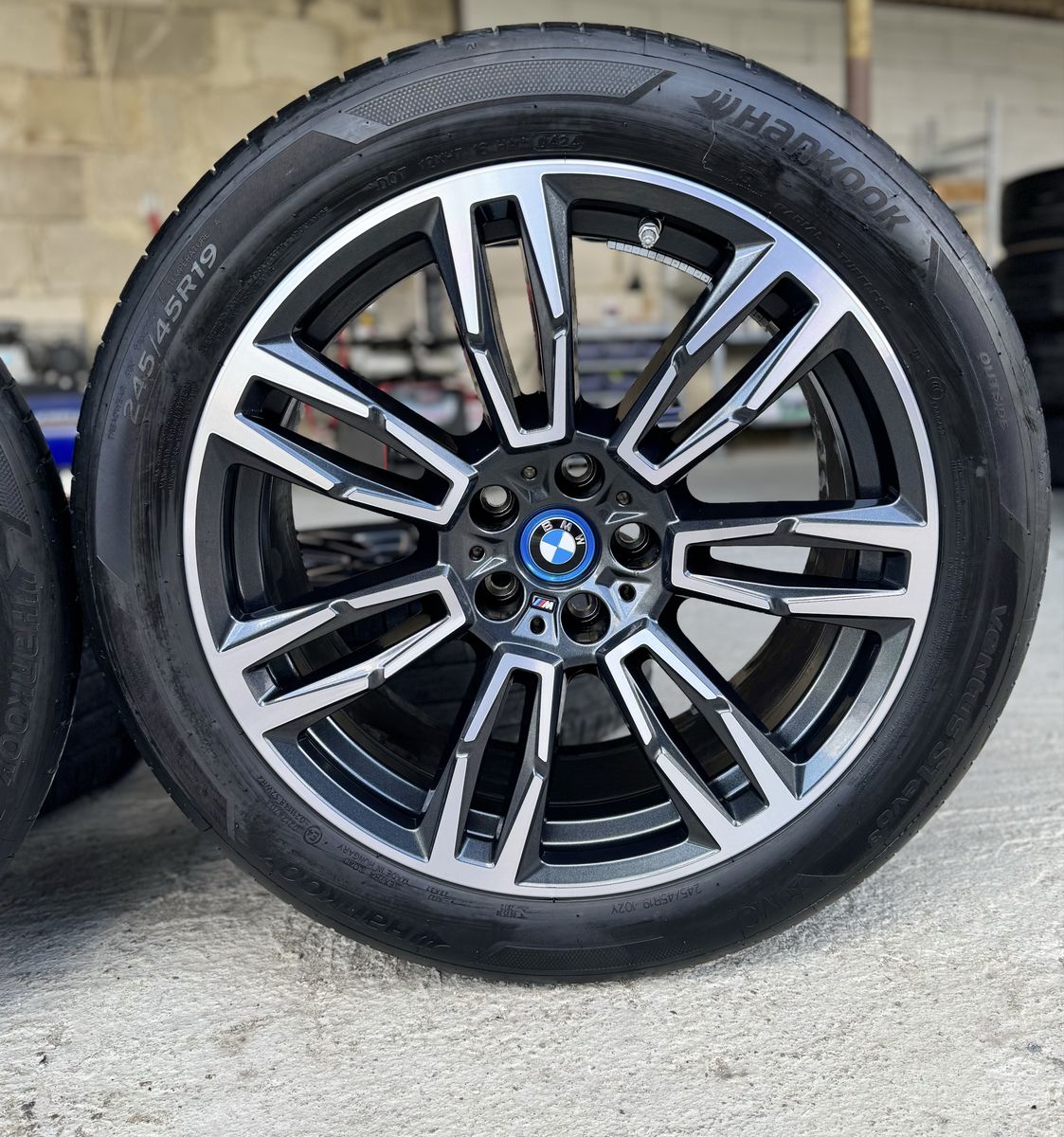 Bmw G60 R19 Seria 5 i5 Originale 935M Hankook de vara 90% 2024 2