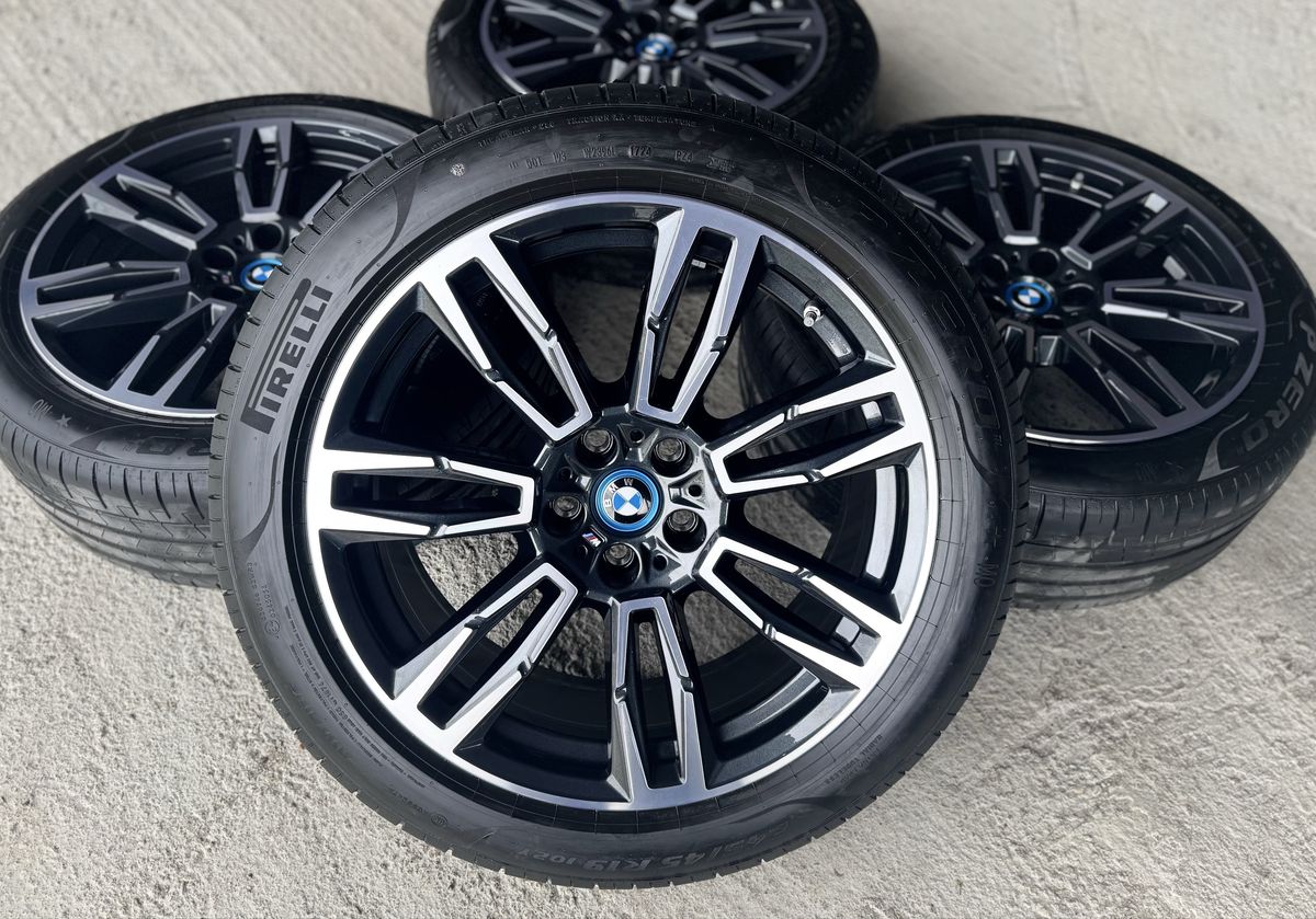 Bmw Seria5 i5 G60 R19 Originale 935M Pirelli 99% 2024 De vara 2