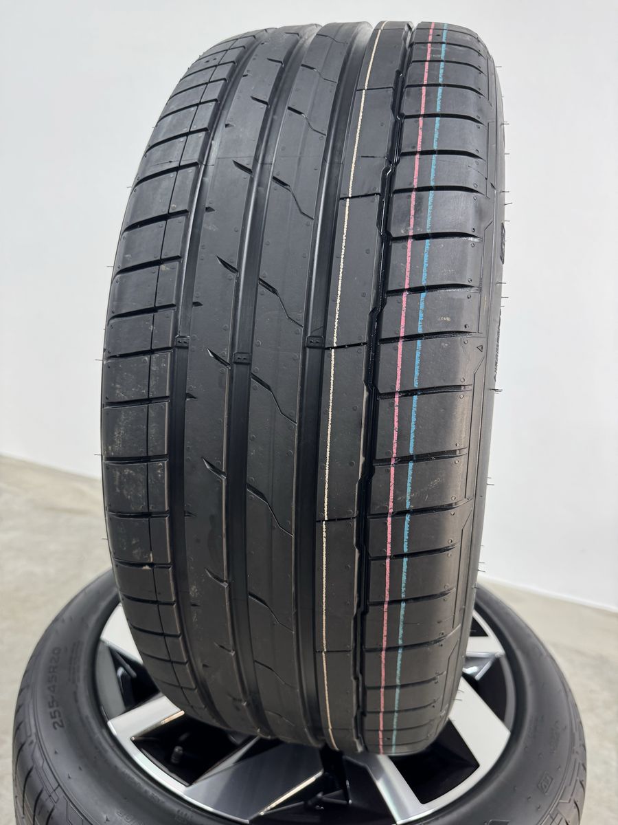 Skoda ENYAQ iV R20 Elroq Originale Hankook 2025 Noi 4
