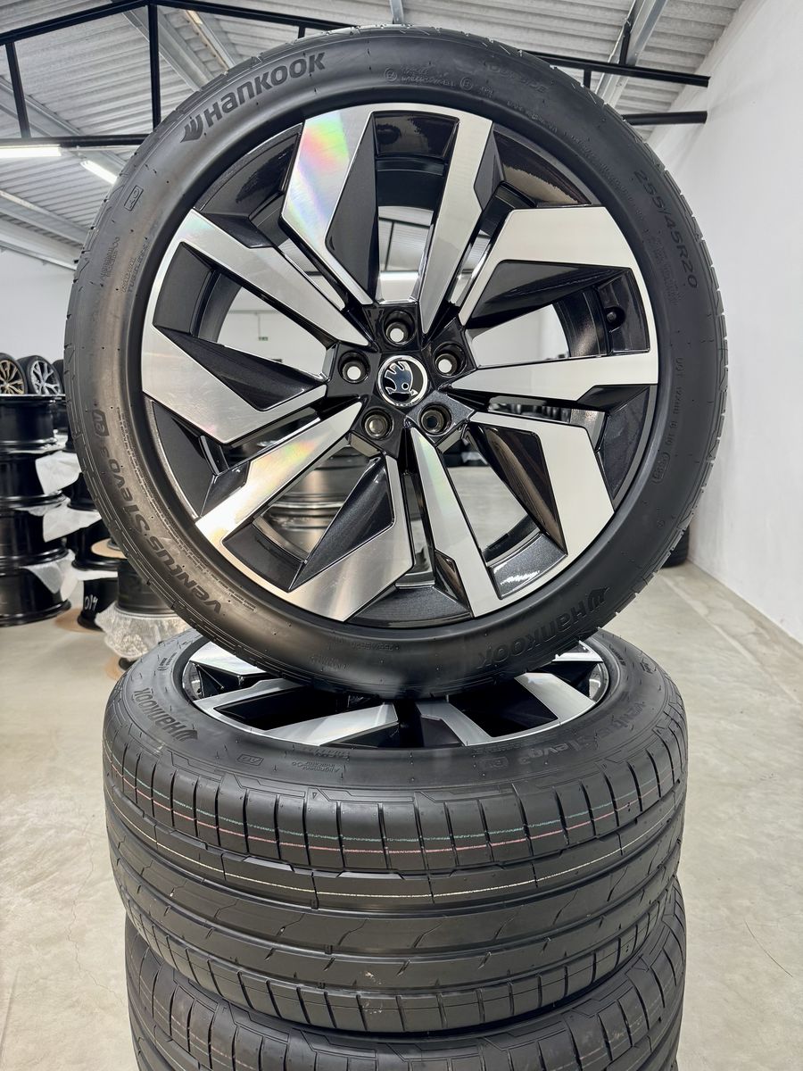 Skoda ENYAQ iV R20 Elroq Originale Hankook 2025 Noi 5