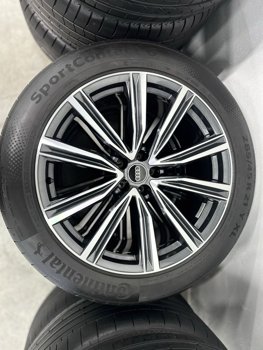 Audi Q8 SQ8 R21 Originale Continental de vara 44/2024 99% 4