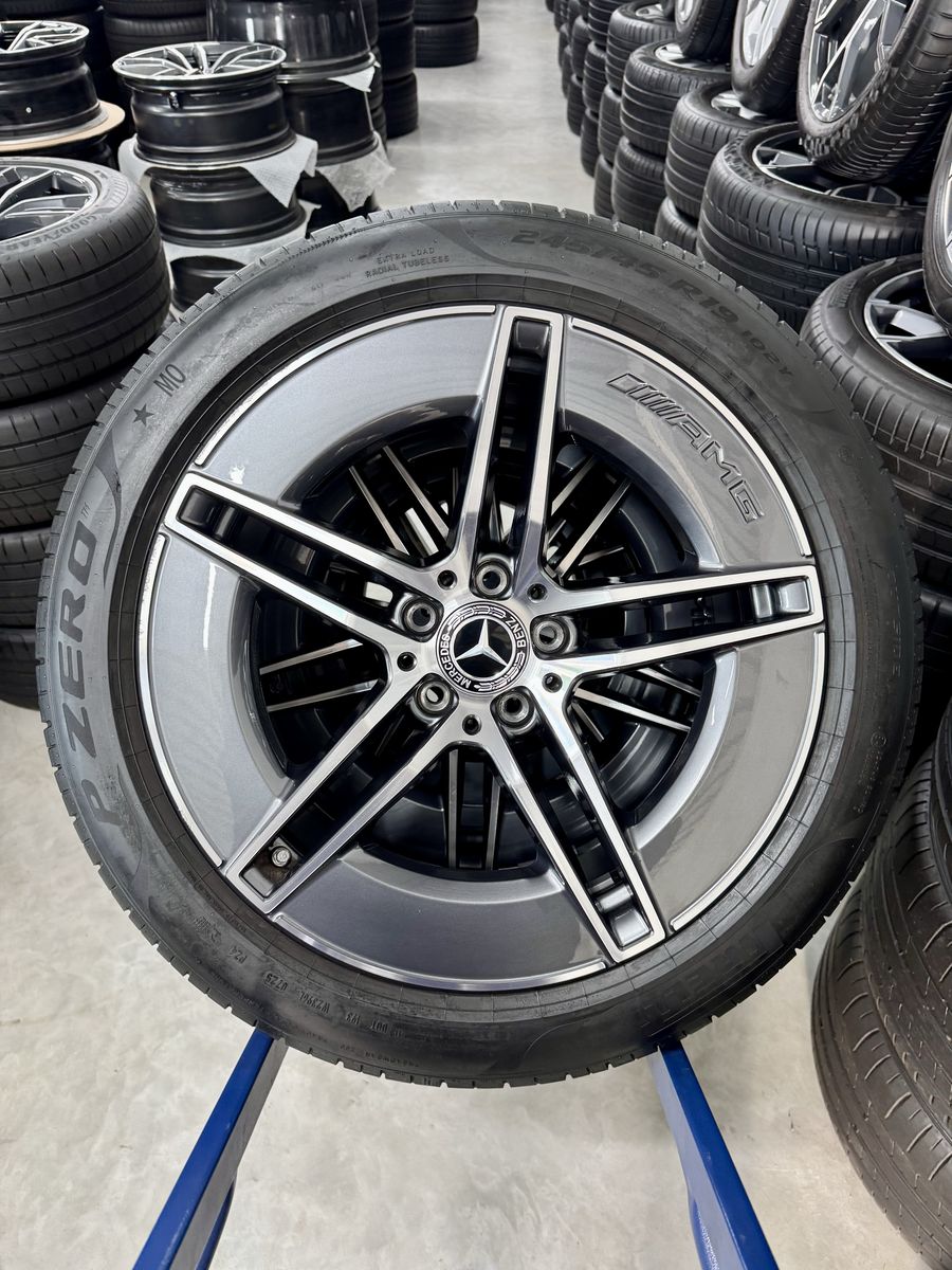 Mercedes E-Class R19 E-Classe W214 S214 Originale Pirelli 2025 2
