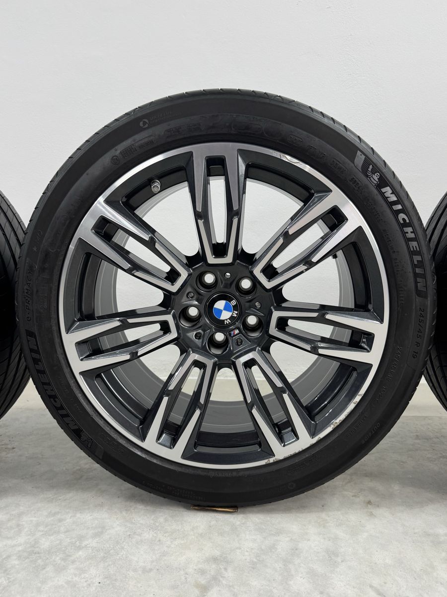Bmw Seria 5 G60 R19 i5 Originale M935 Michelin de vara 2024 4