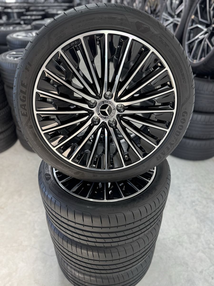 Mercedes Cle R19 AMG Originale C236 A236 Goodyear de vara 2025 3