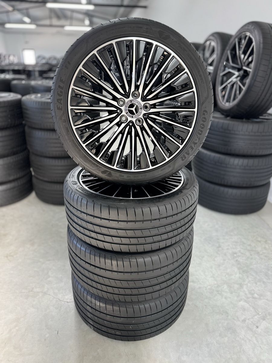 Mercedes Cle R19 AMG Originale C236 A236 Goodyear de vara 2025 4