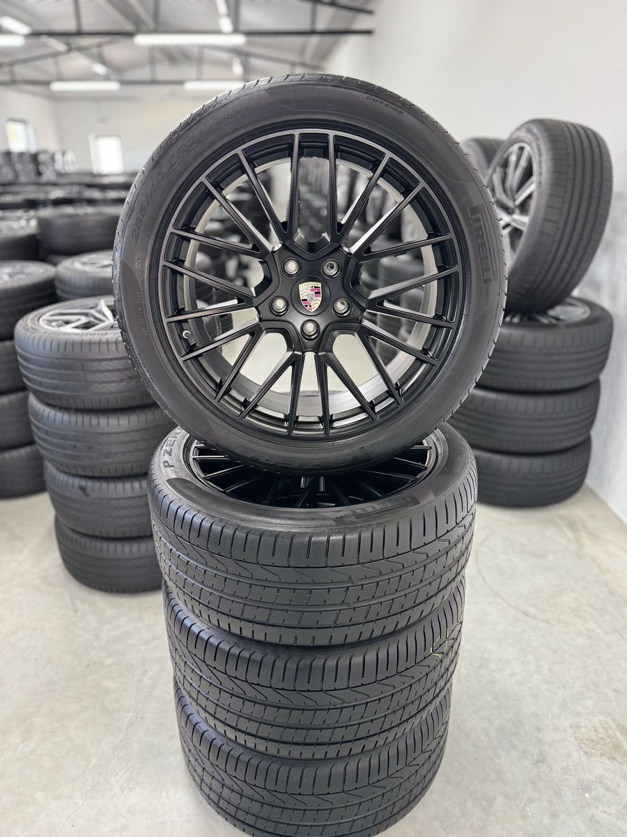 Porsche Cayenne R21 E3 9Y Facelift Spyder Negru Originale Pirelli de vara 2024 90% 5