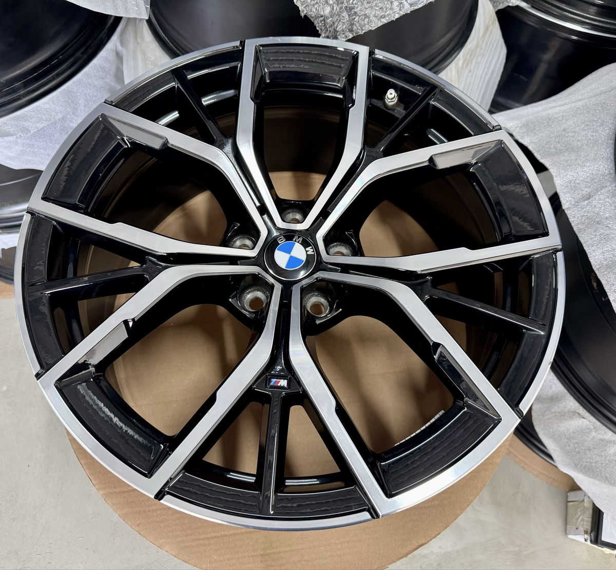 Bmw G30 Seria5 R19 Originale G31 845M