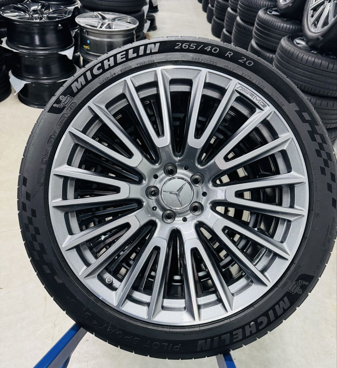 Mercedes E-Class R20 E-Klasse AMG E53 W214 Originale Michelin